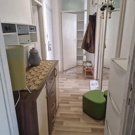 아파트 Neva 바냐루카